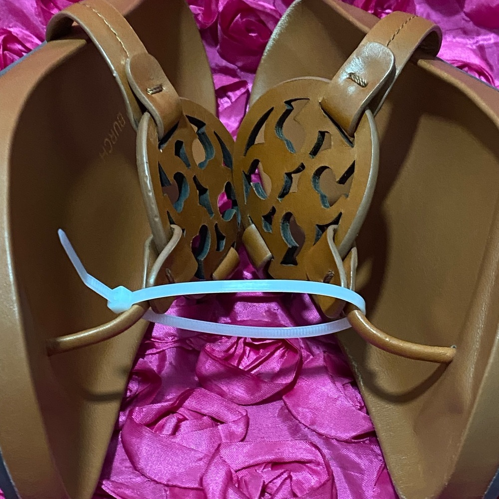 Authentic Tory Burch miller - Picture 4 of 8